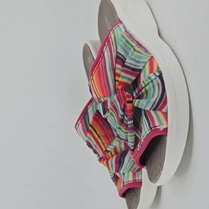 BZees Women's Smile II Slide Sandal, Wave Stripe 8.5